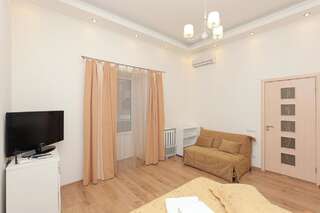 Апартаменты Grata Apartments - Kiev Киев Апартаменты - Михайливский переулок, 20-5