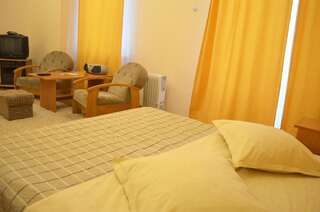 Апартаменты Grata Apartments - Kiev Киев Апартаменты: Михайловский переулок, 9а-9